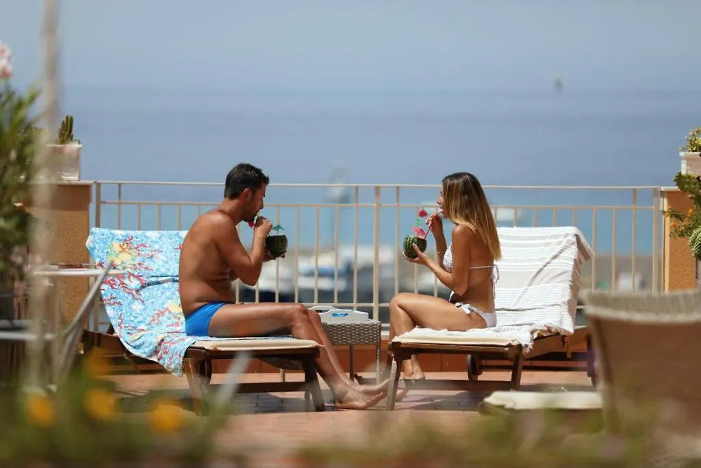 Palermo Mare Holidays Sferracavallo Holiday home