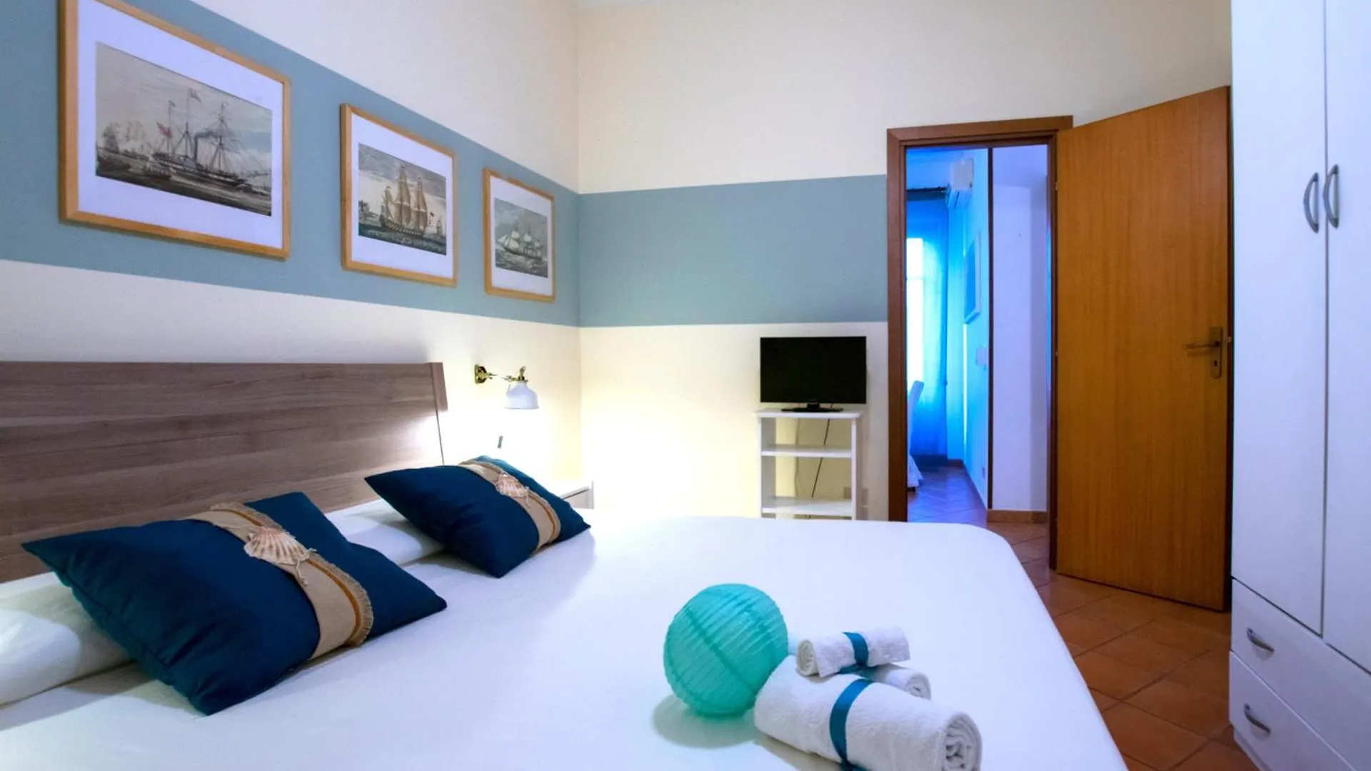 Palermo Mare Holidays Sferracavallo Holiday home